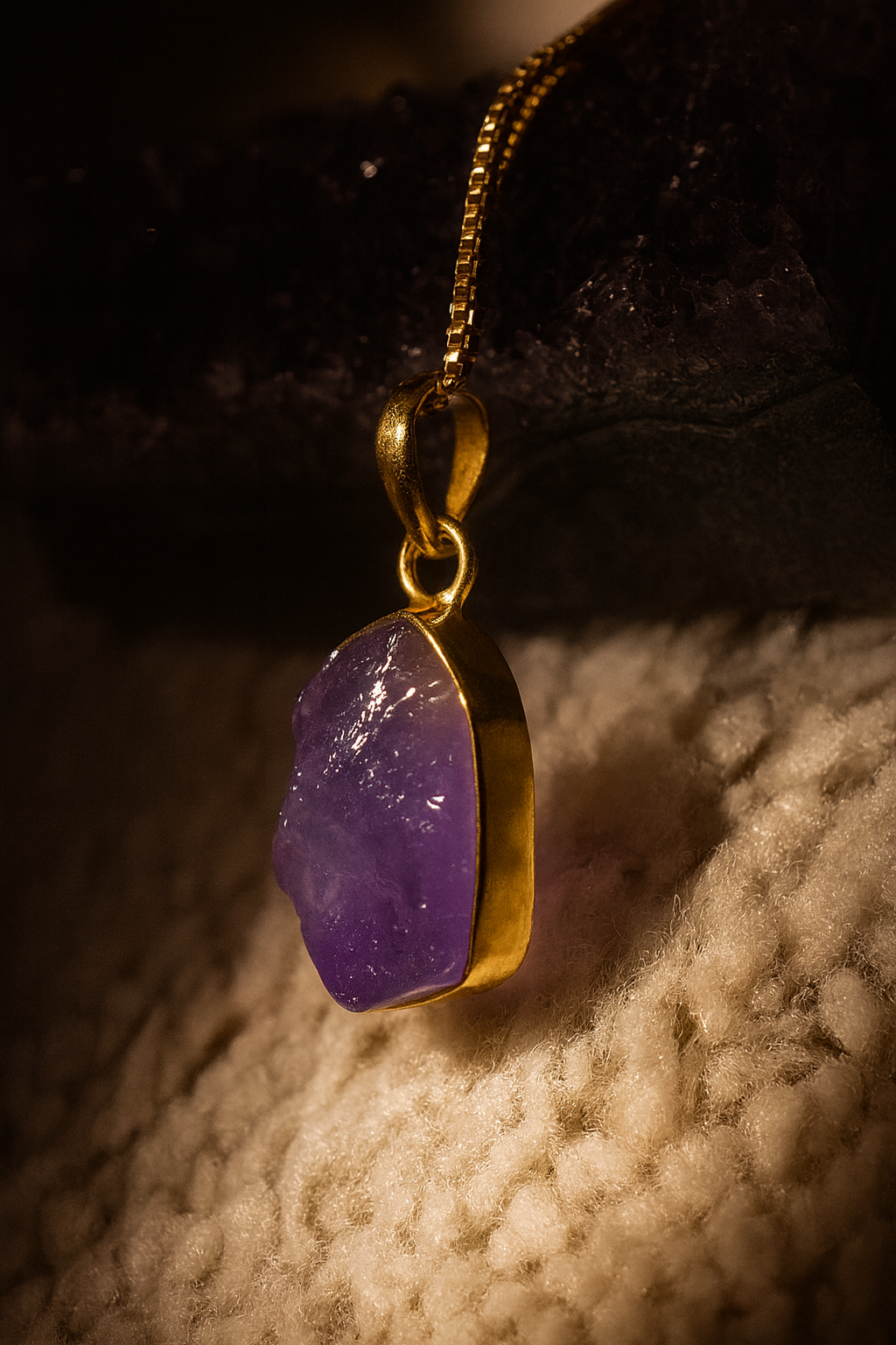 RAW AMETHYST NECKLACE – SPIRITUAL HEALING & DIVINE ENERGY