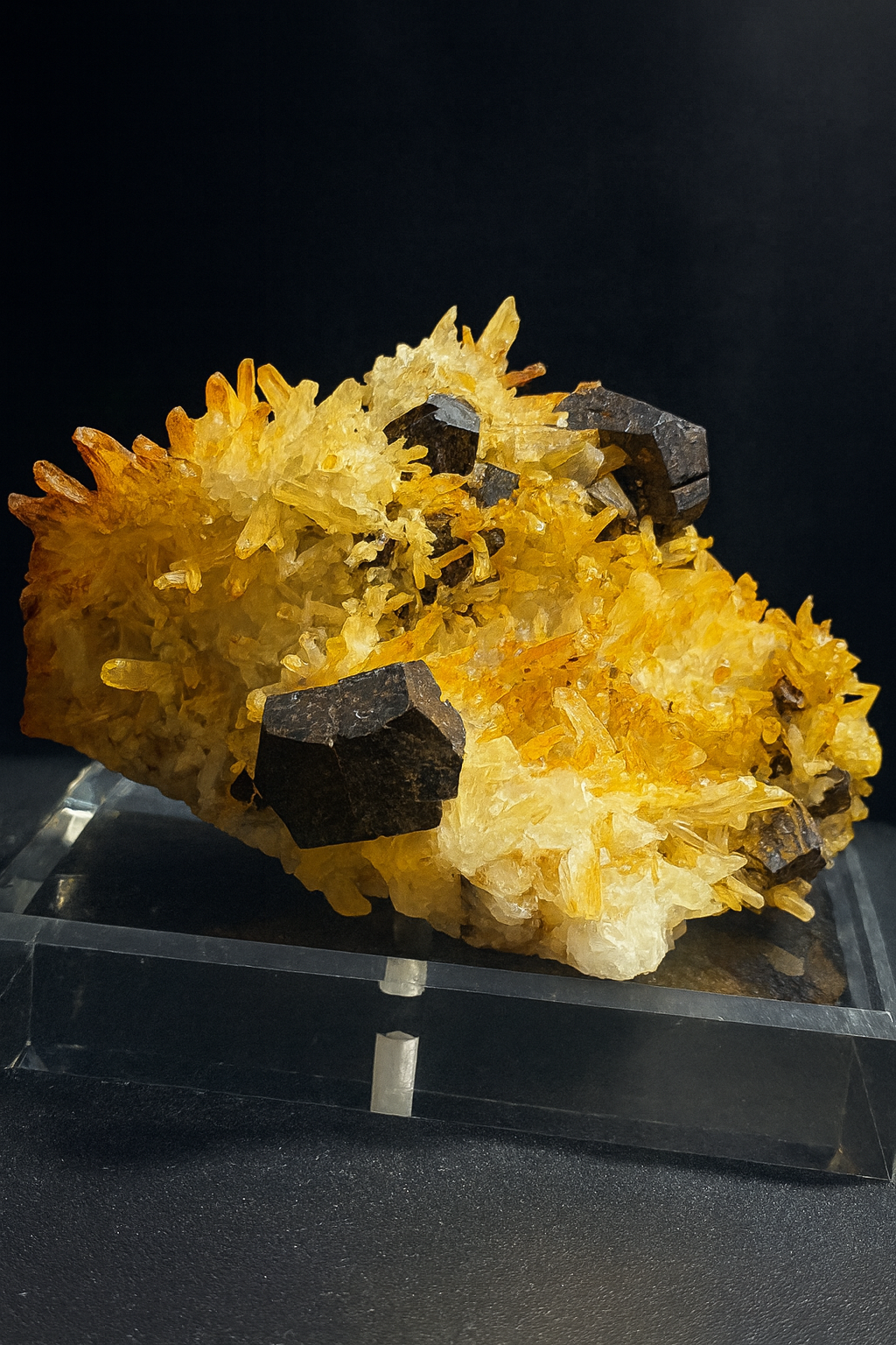 SUNFLOWER QUARTZ WITH PYRITE – STONE OF ABUNDANCE & PROTECTION