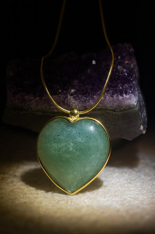 HEART OF ABUNDANCE – GREEN AVENTURINE NECKLACE